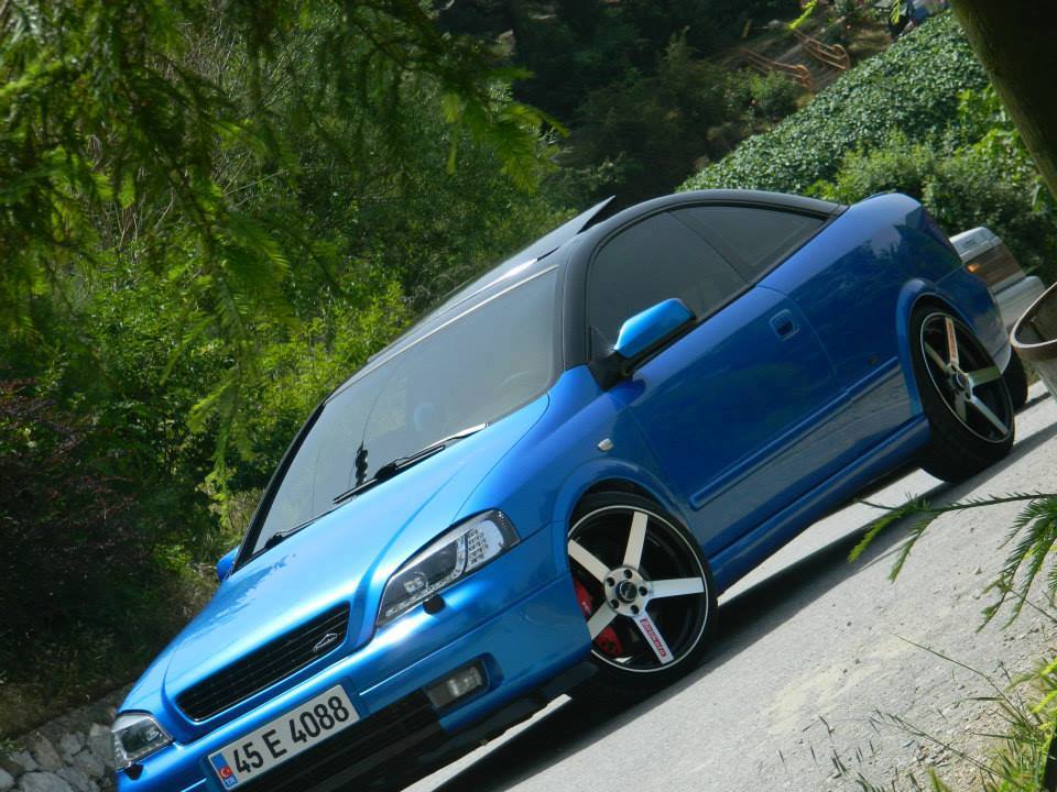 Opel Astra Bertone / Blue Monster